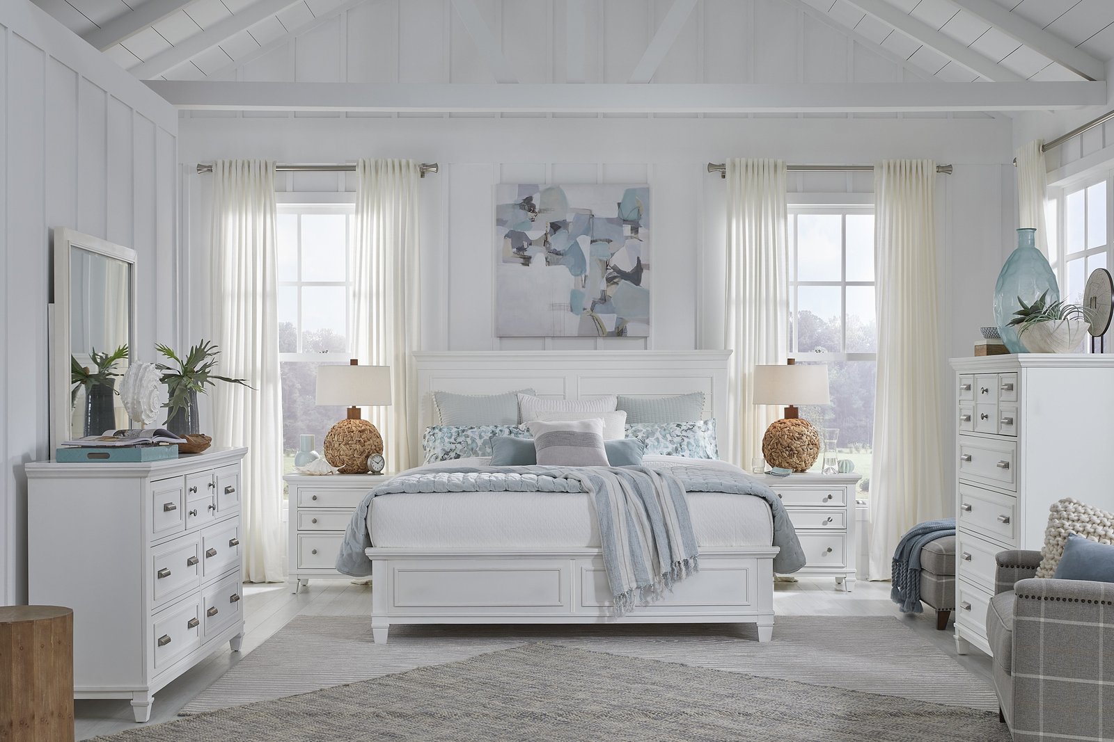 Charleston Drawer Dresser in White Dove - Image 4