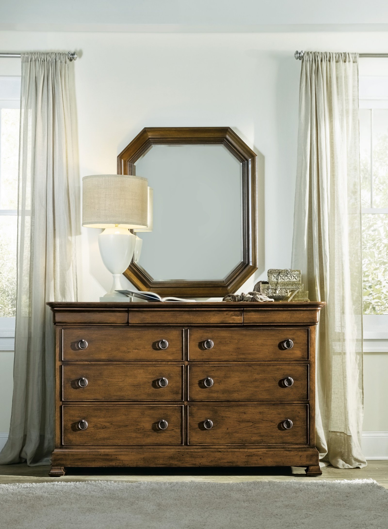 Hooker Furniture Archivist Nine-Drawer Dresser in Dark Wood - Image 3